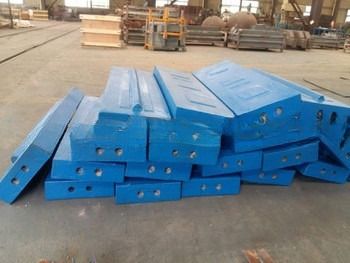 Энергетическая добыча NP1315 Ударный дробильщик износ части ударной стойки с отличной износостойкостью