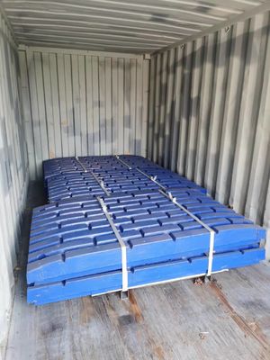 OEM приемлемая челюстная плита для горных деталей износа в машиностроительных цехах